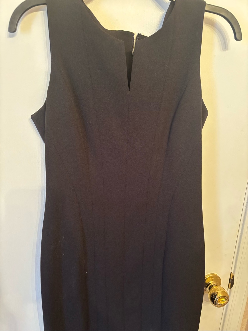 Black Sleeveless Sheath Dress